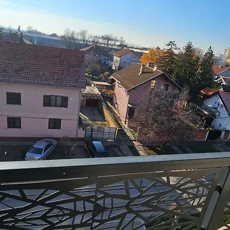 Batajnicki Lux Apartment *