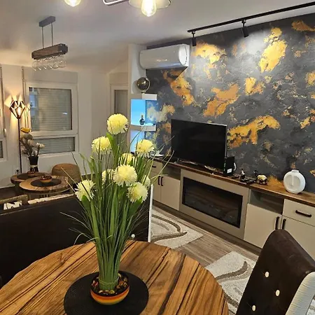 Apartment Batajnicki Lux *