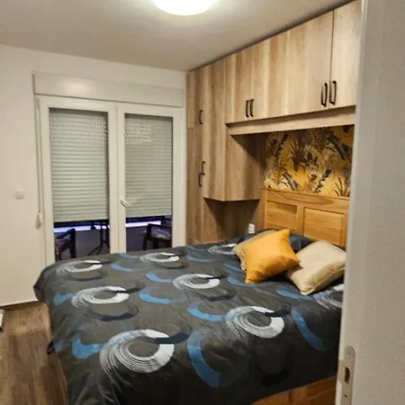 Batajnicki Lux Apartment *